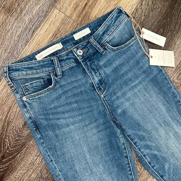 NWT Anthropologie Pilcro and the Letterpress Mid-Rise Slim Denim Boyfriend Jeans - Picture 8 of 12